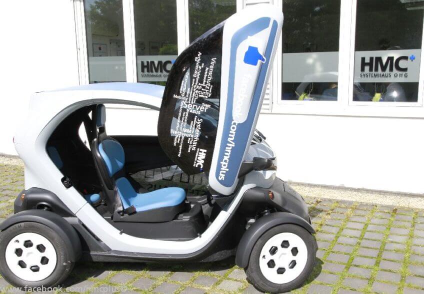 Twizy mit offener Fahrertür